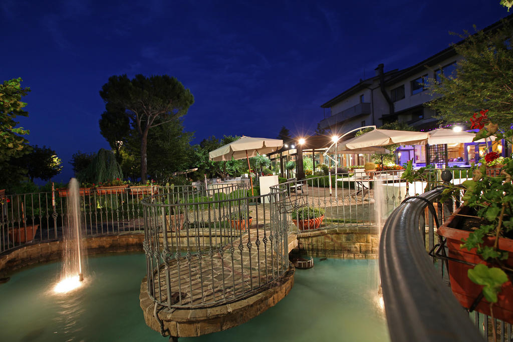 Hotel Tetto Delle Marche - Ristorante Dei Conti Cingoli Εξωτερικό φωτογραφία