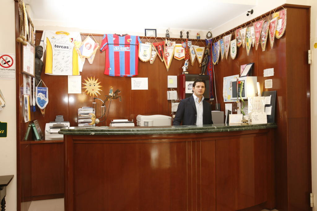 Hotel Tetto Delle Marche - Ristorante Dei Conti Cingoli Εξωτερικό φωτογραφία